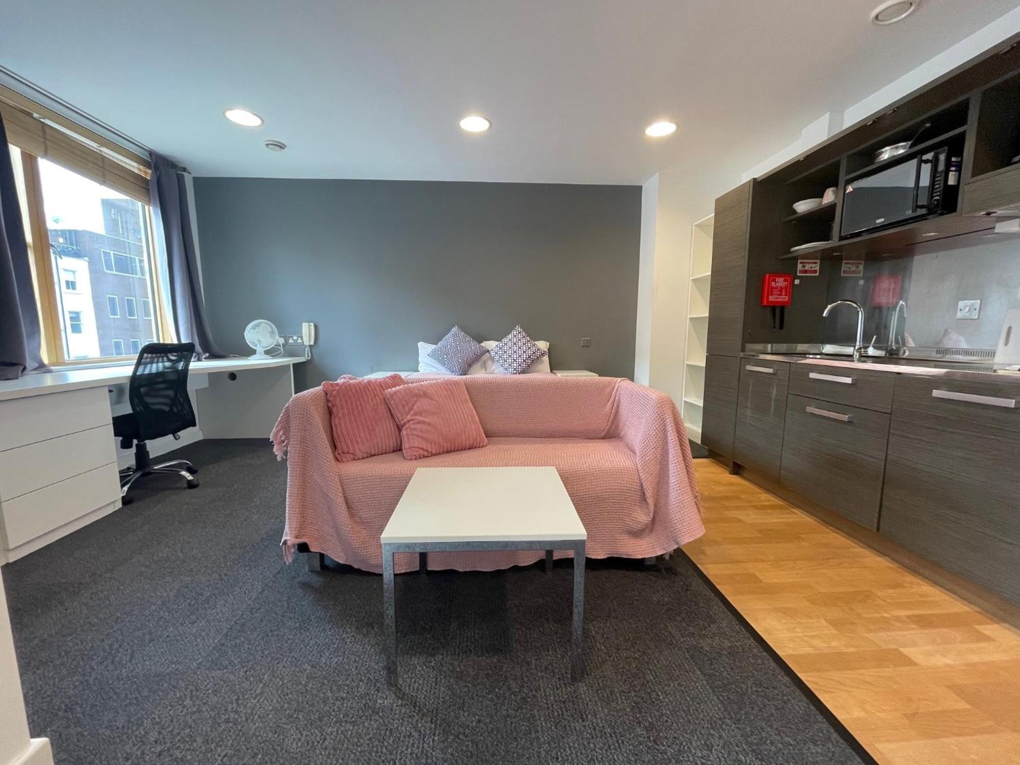 Stuhomes - Arundel House Apartment *
