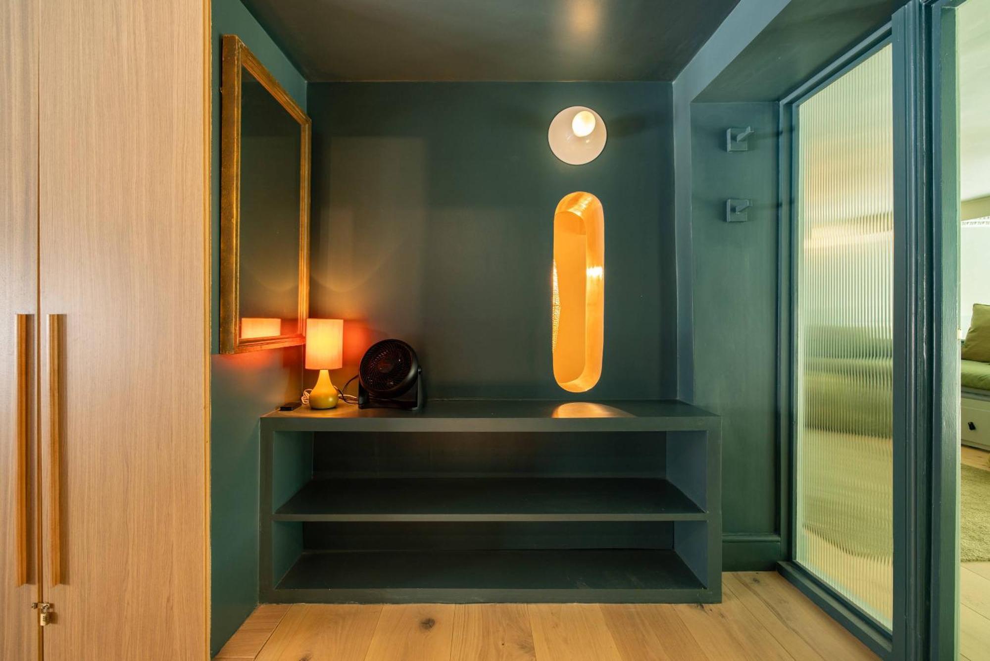 Apartment Beautiful Paddington Loft-style London