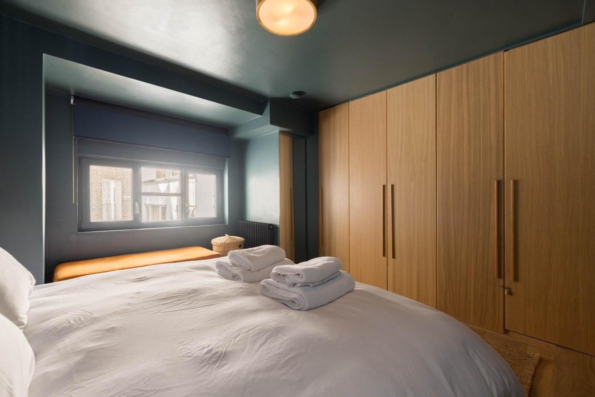 Beautiful Paddington Loft-style Apartment *