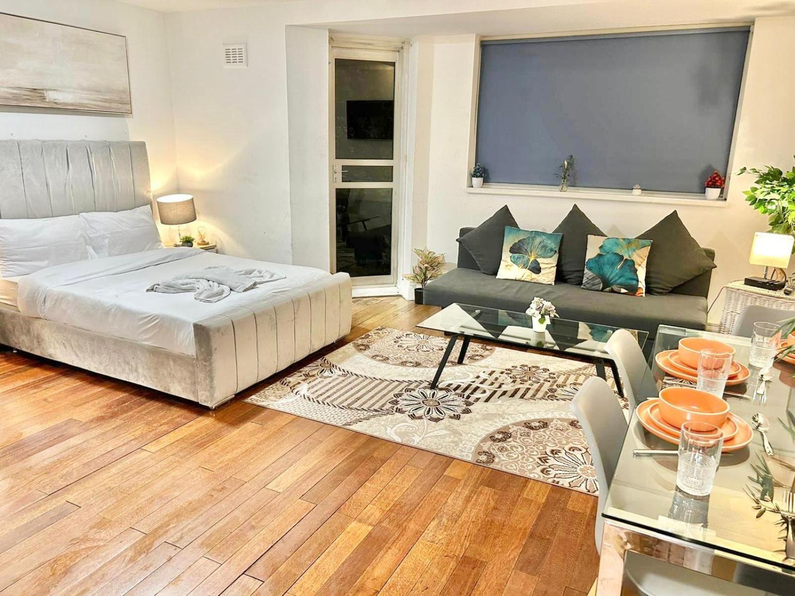 Comfortable Family Near Kensington Leilighet