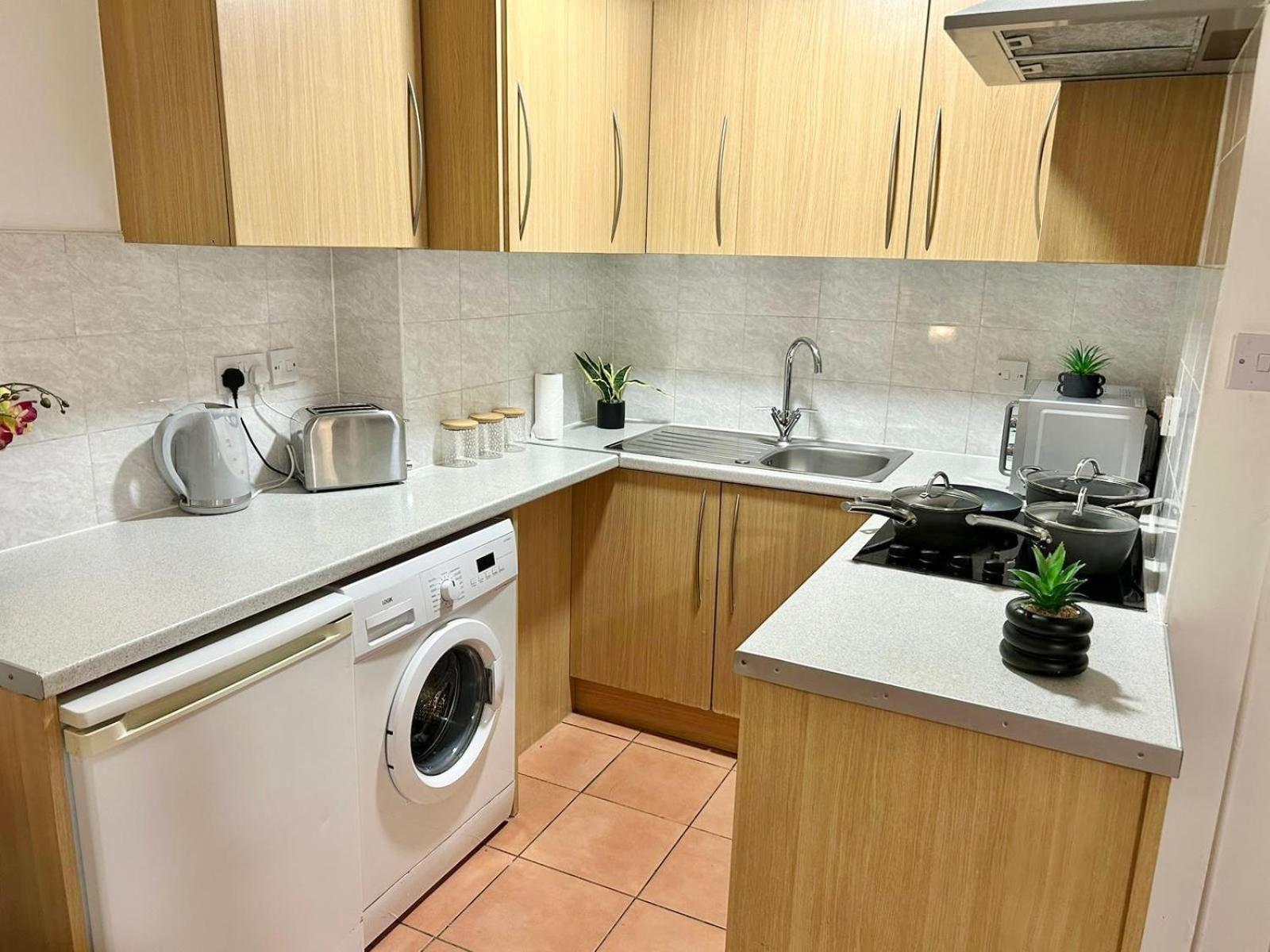 Comfortable Family Near Kensington London