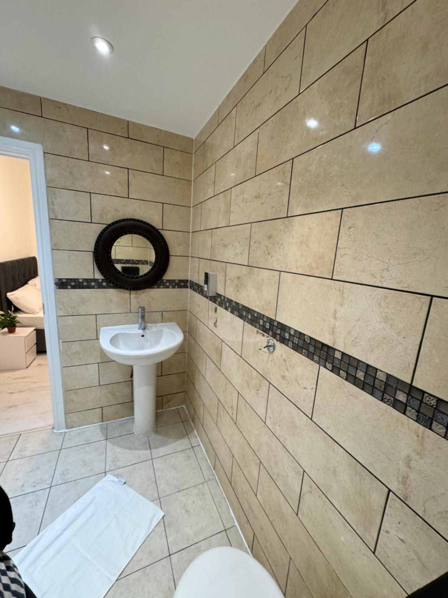 Apartment One Bedroom Flat Victoria