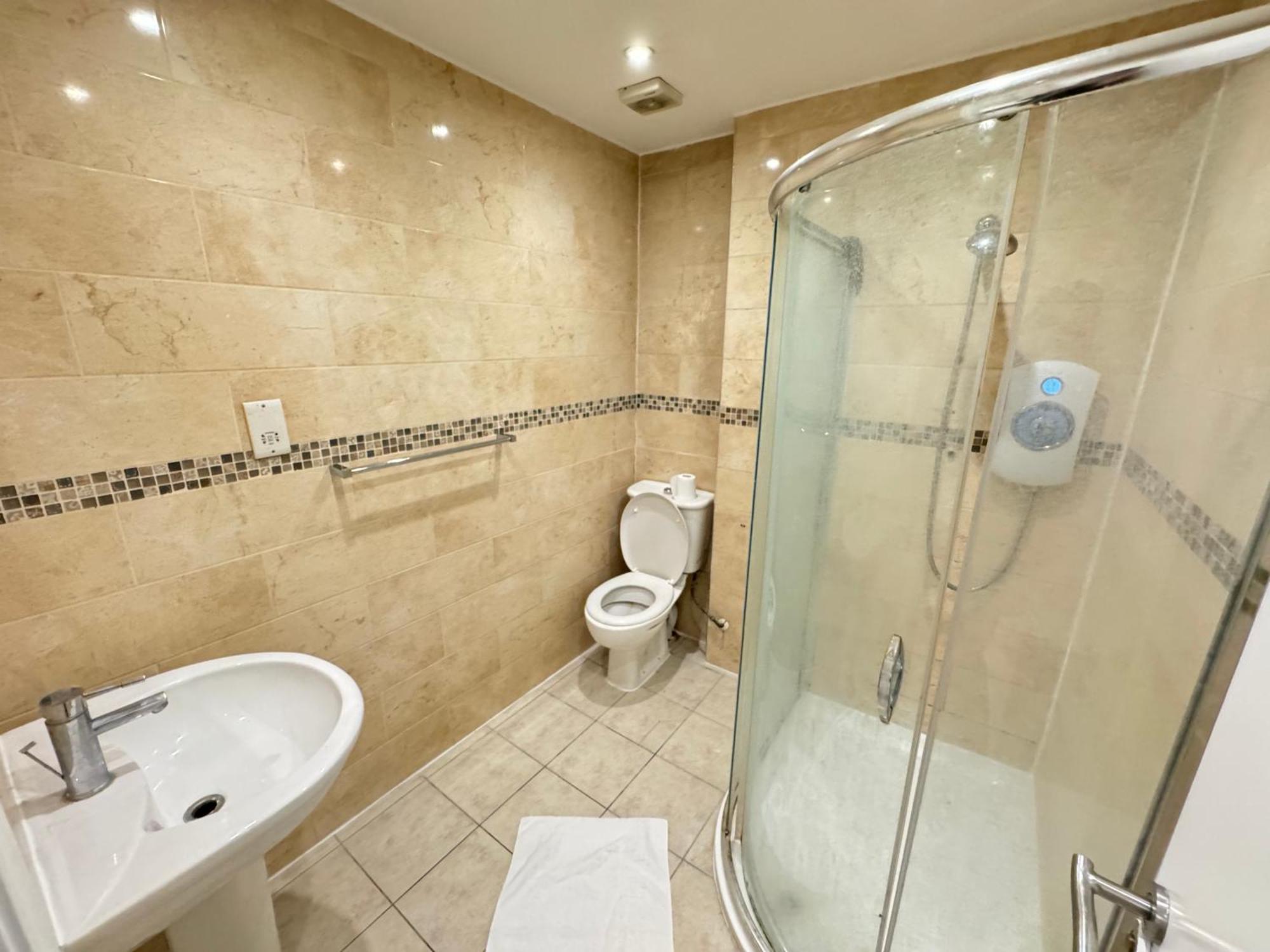 One Bedroom Flat Victoria Apartment *