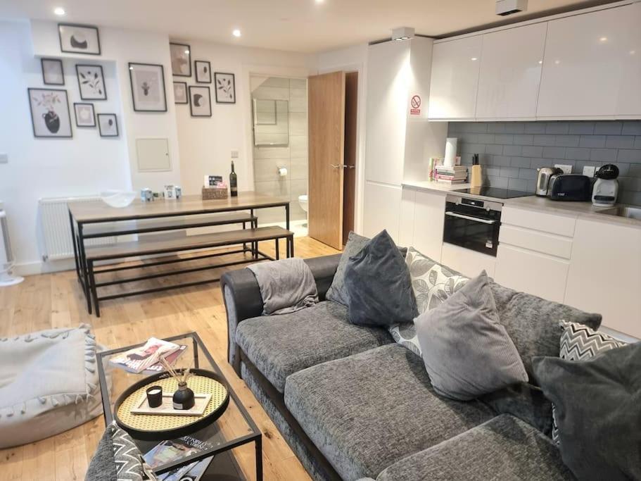 Large Duplex Flat At Bridge Appartement *