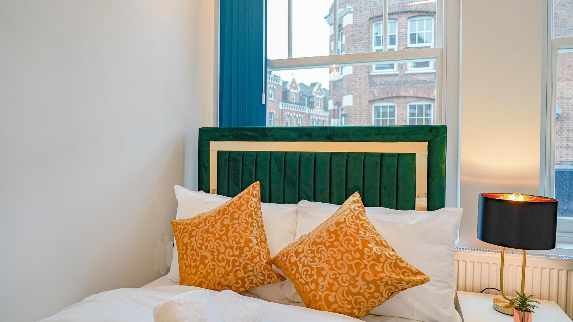 Apartment New Luxurious Stunning Block In *