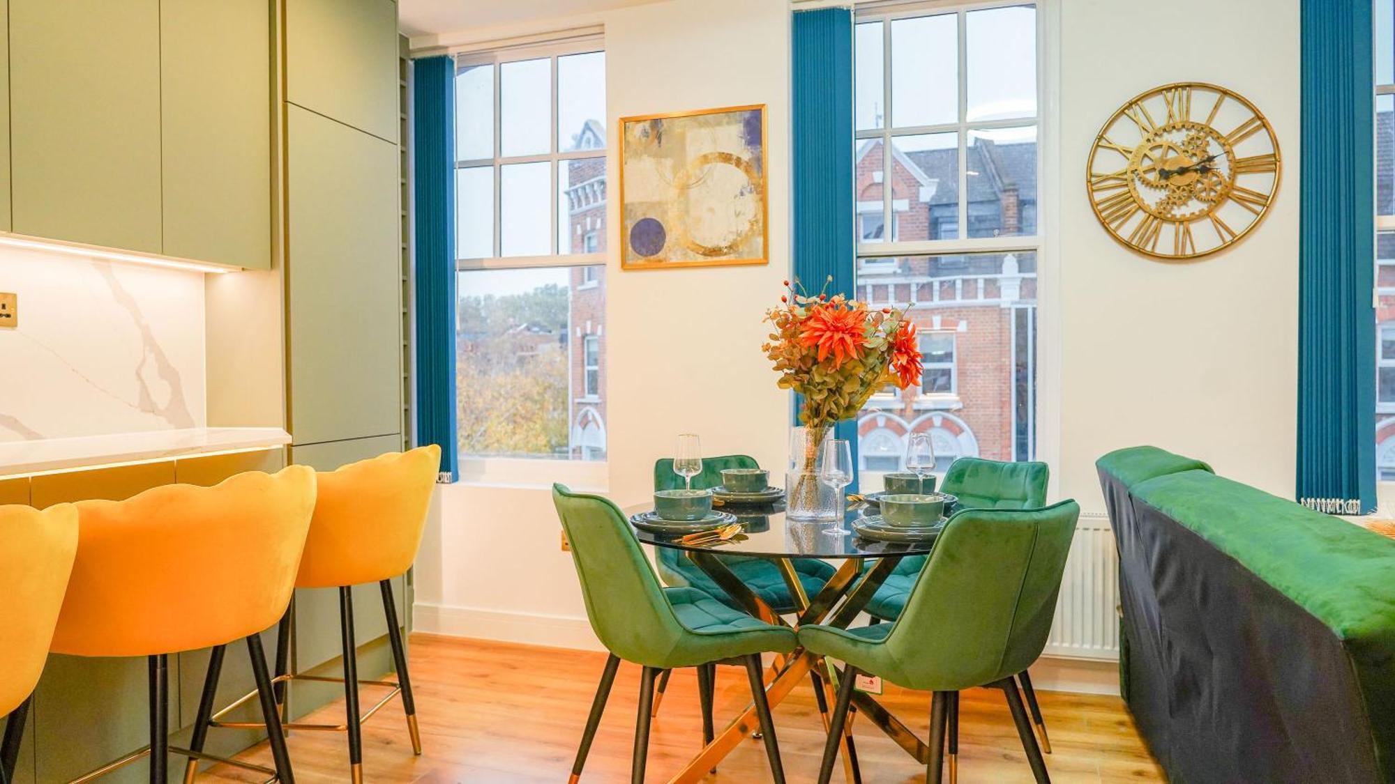 New Luxurious Stunning Block In