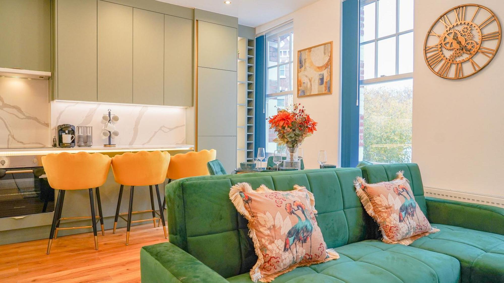 New Luxurious Stunning Block In