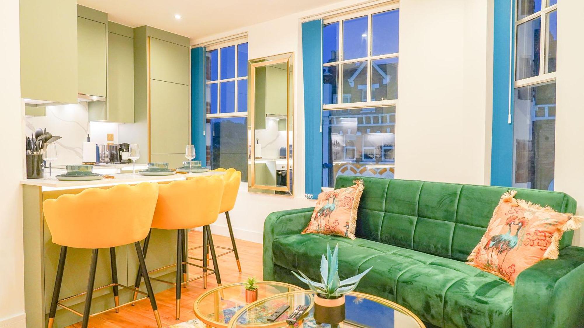 New Luxurious Stunning Block In London