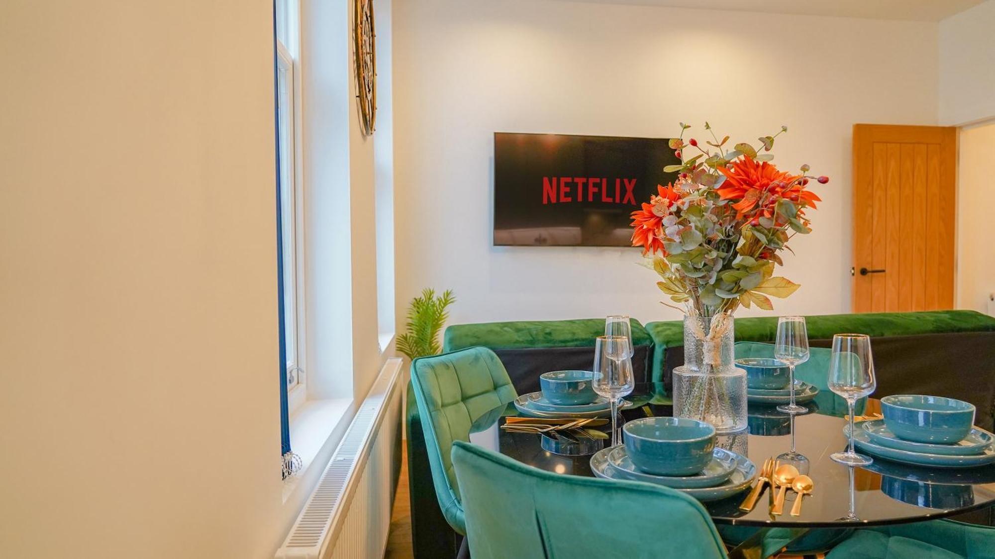 New Luxurious Stunning Block In London