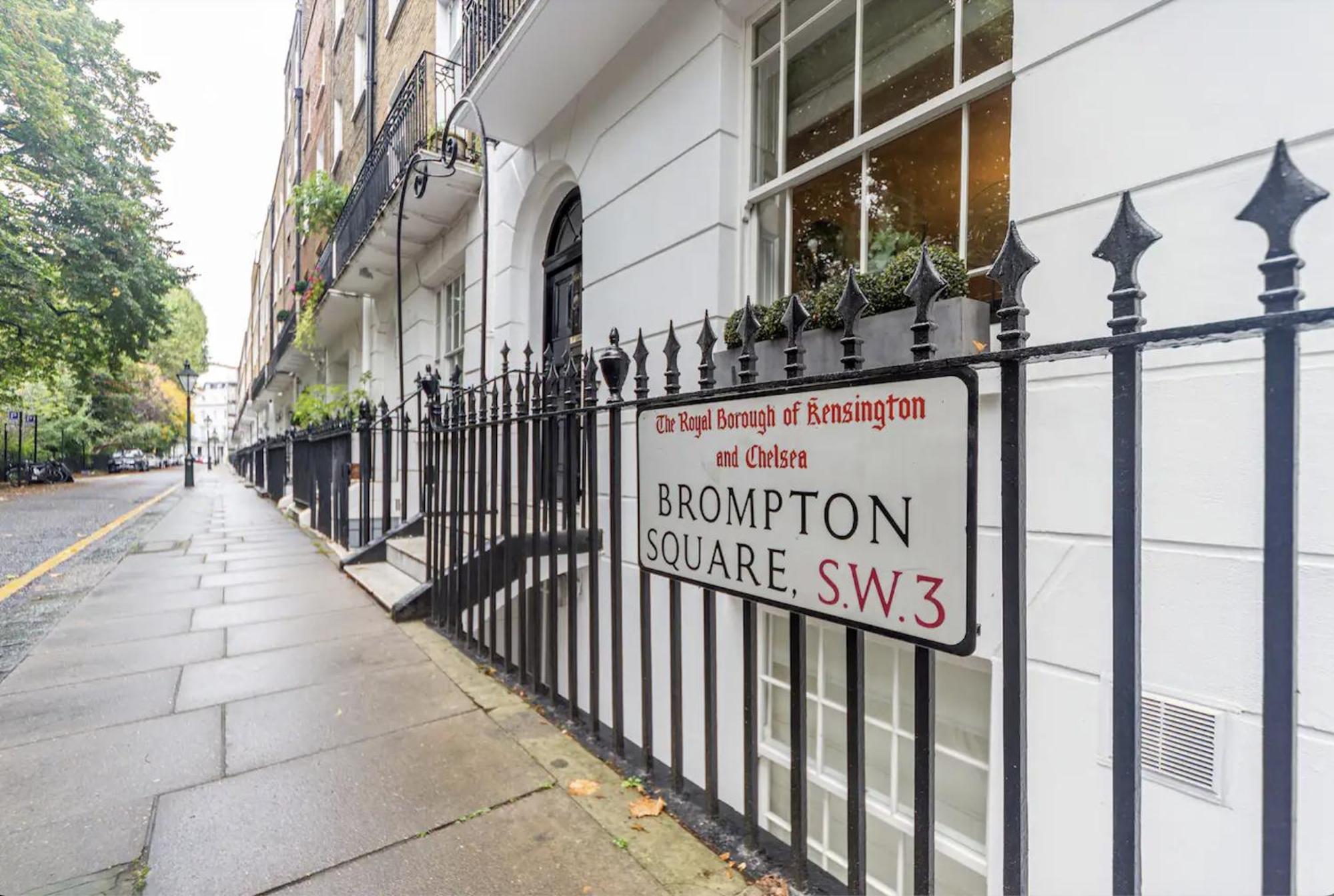 Spacious Knightsbridge Flat London