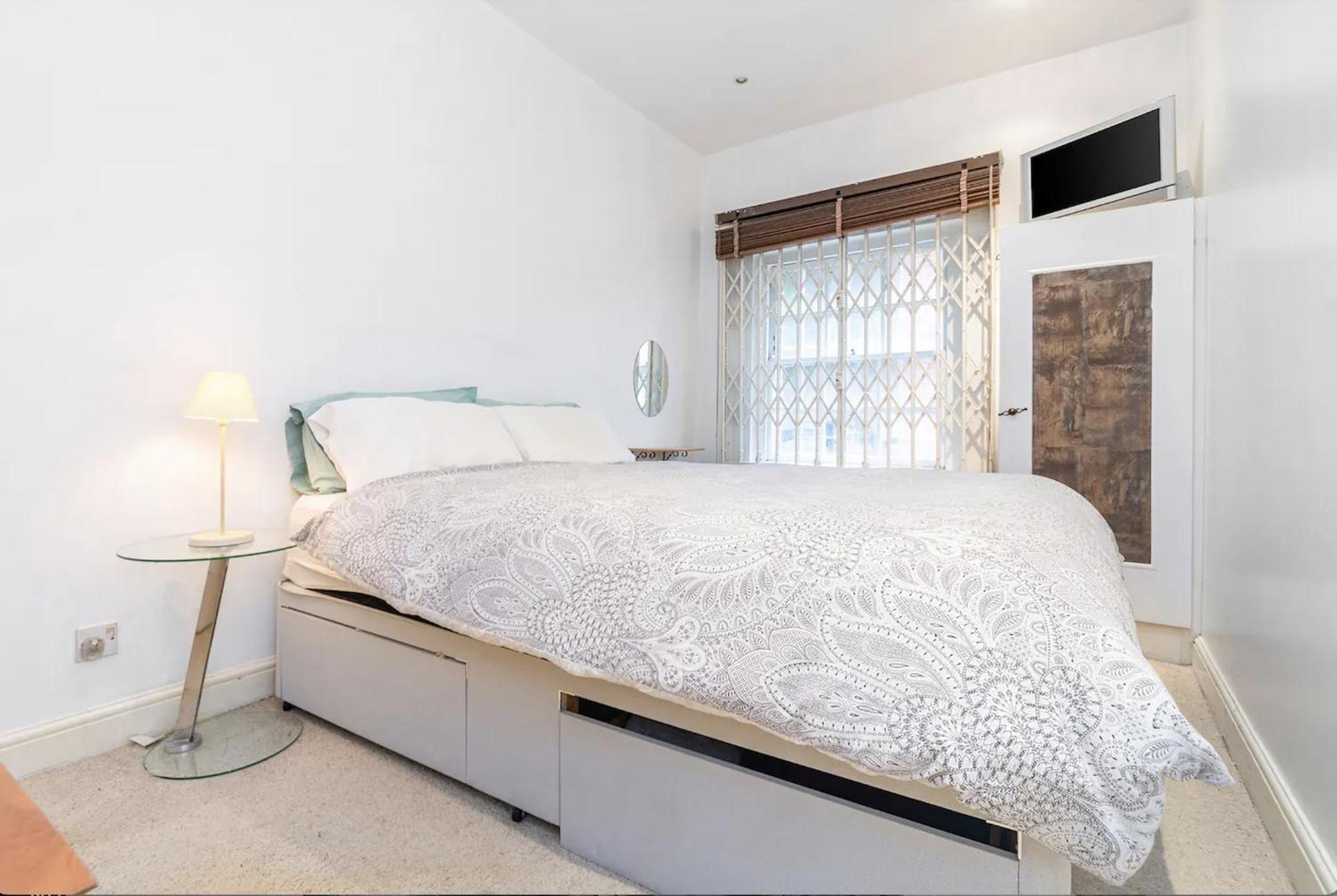 Apartment Spacious Knightsbridge Flat *