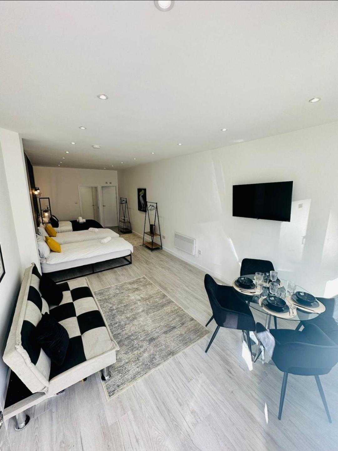 High Standard Perfect For Tourists! Appartement *
