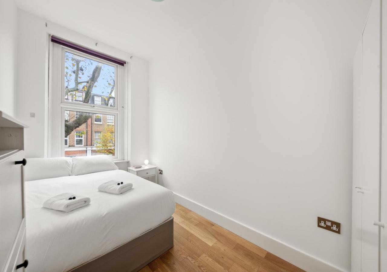 Sg, Cosy In Paddington Londen