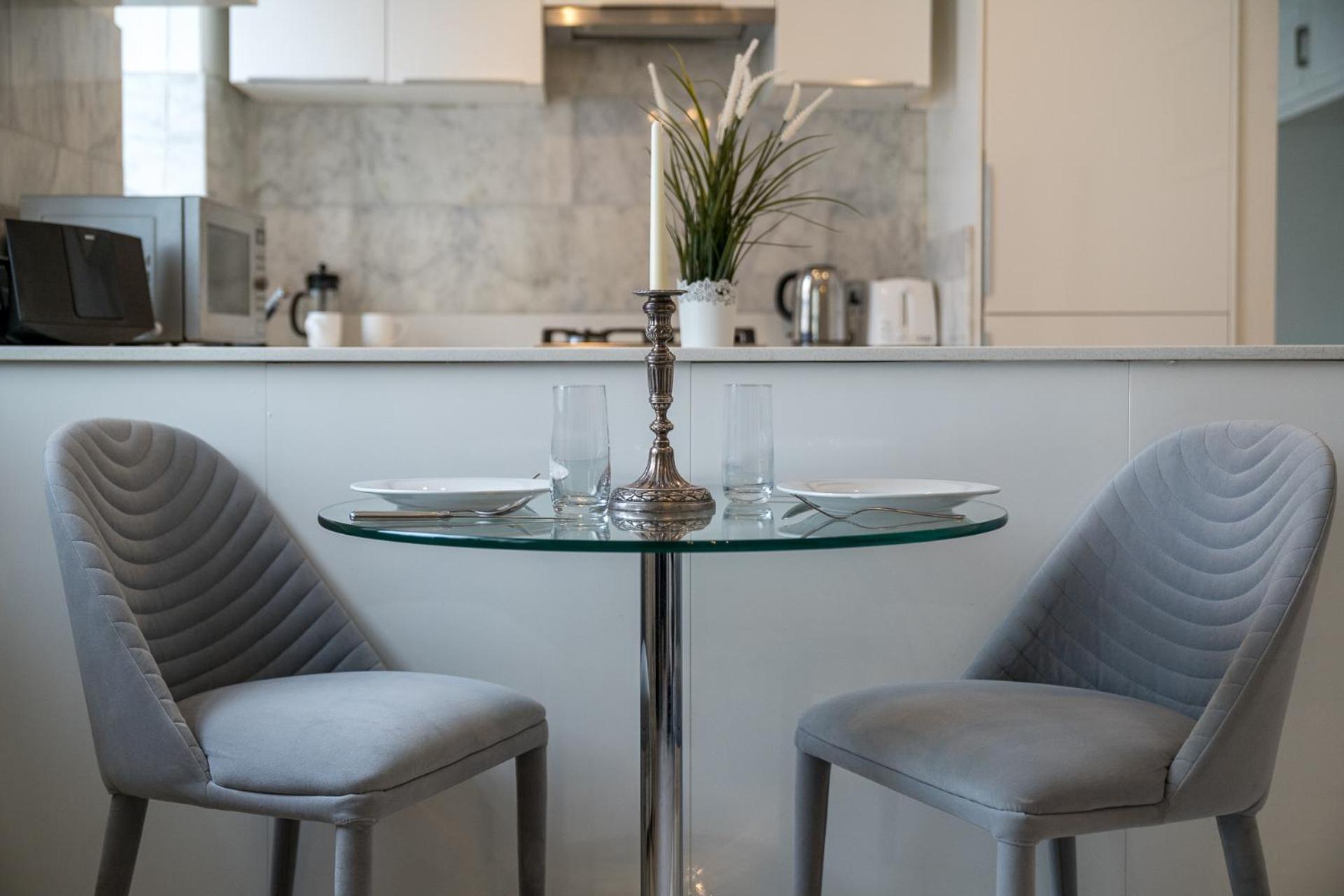 Apartment Modern & Elegant Chelsea Apartment, Prime Location, Near Harrods, Knightsbridge & Imperial College London