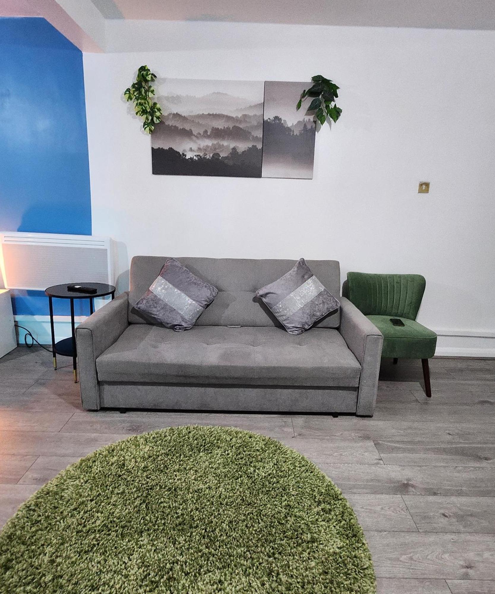 New Deluxe Apt-2 Londres