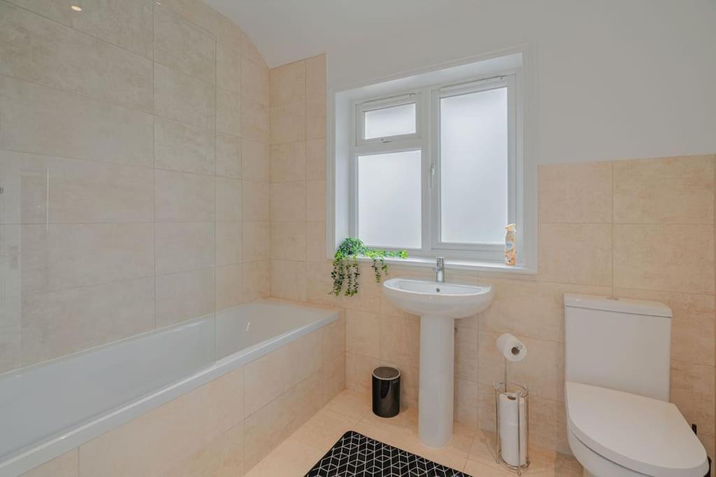 Putney Haven 3bd 2 Bath Sleeps 8 Apartment