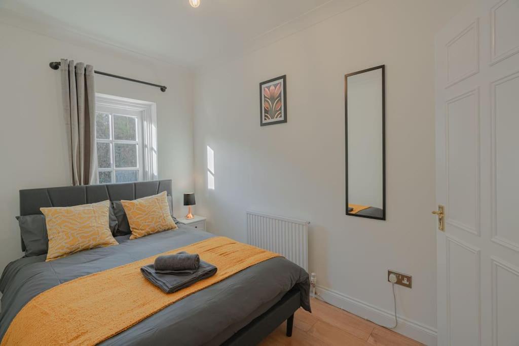 Apartment Putney Haven 3bd 2 Bath Sleeps 8 *