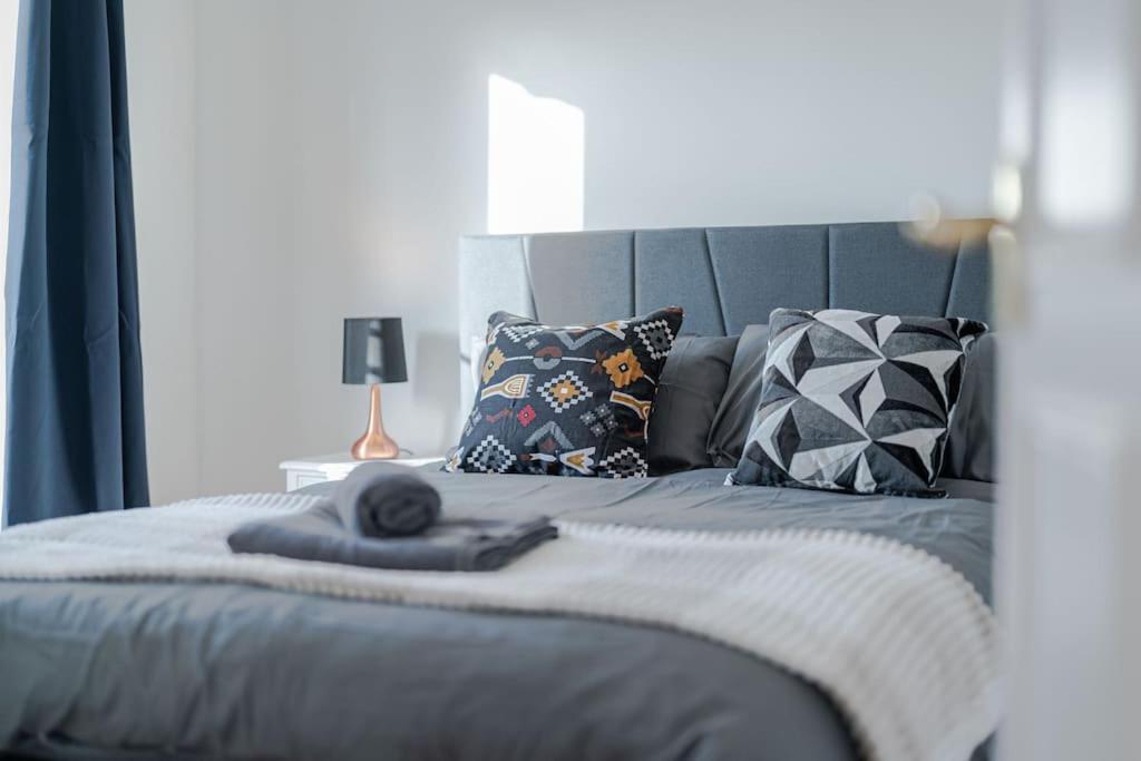 Putney Haven 3bd 2 Bath Sleeps 8 London