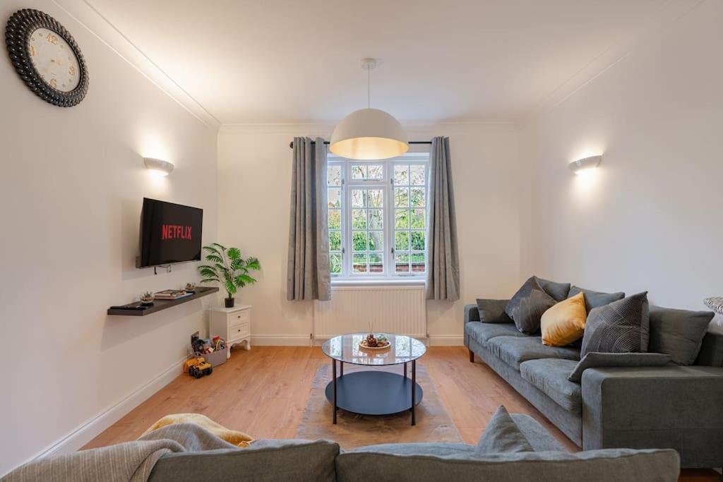 Putney Haven 3bd 2 Bath Sleeps 8