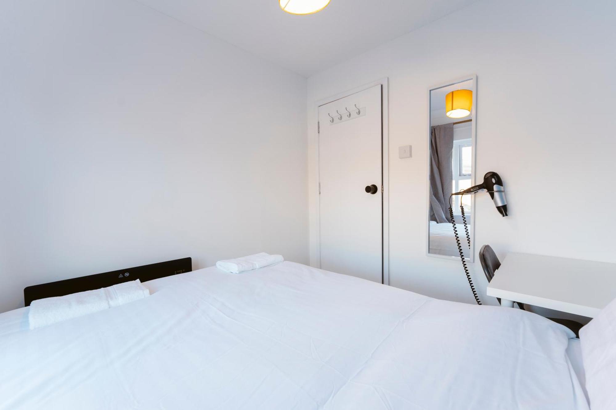 Gasthof Manor Park Double London