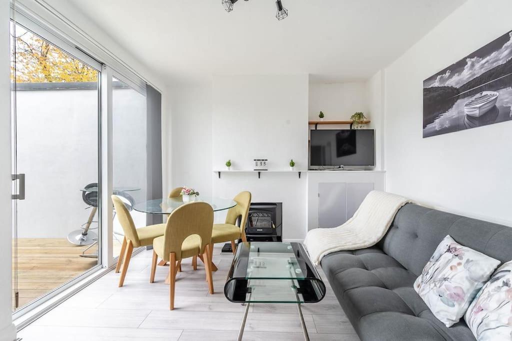 Charming And Cosy 1- Bedroom Flat Wembley Apartamento