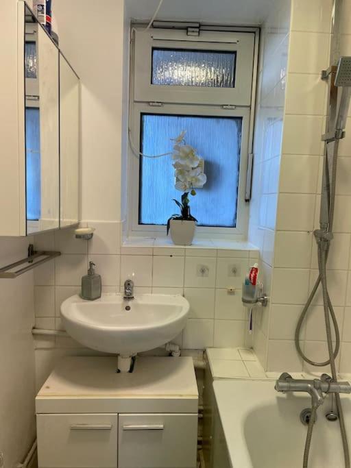 Lovely Comfortable Near Canarywhaflondoncity London