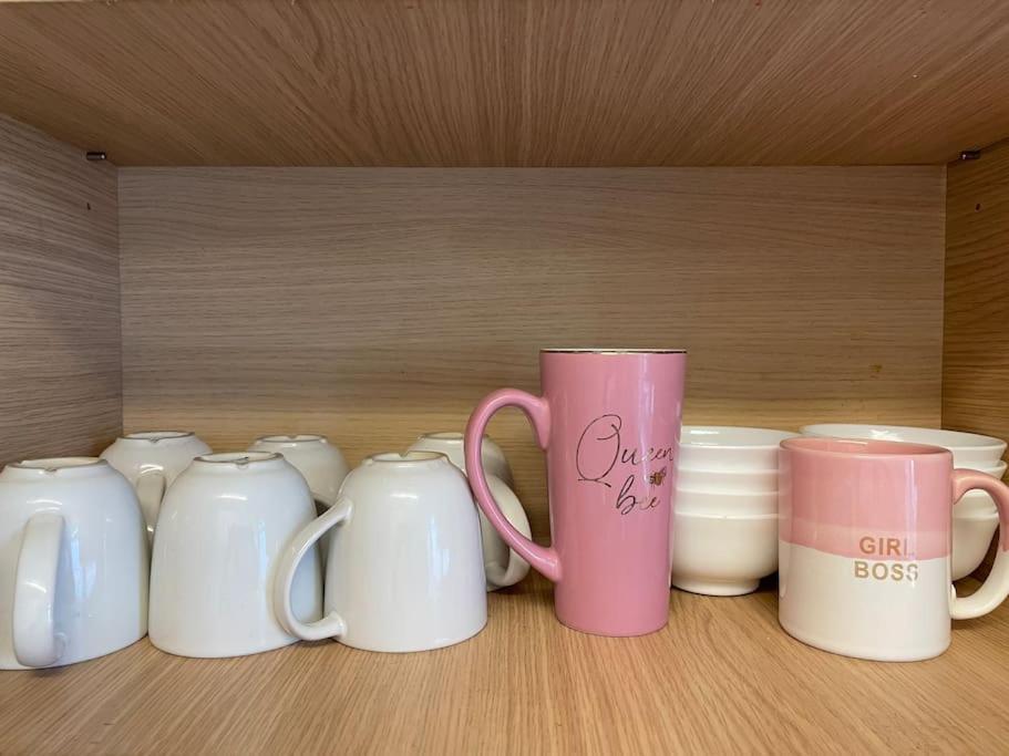 Lovely Comfortable Near Canarywhaflondoncity Apartment