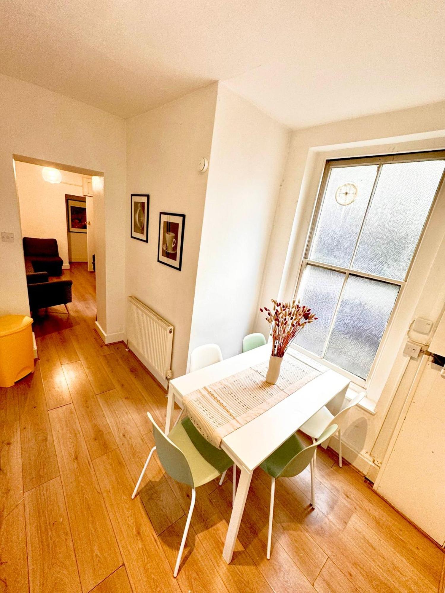 Valet Old Compton Street Apartment London