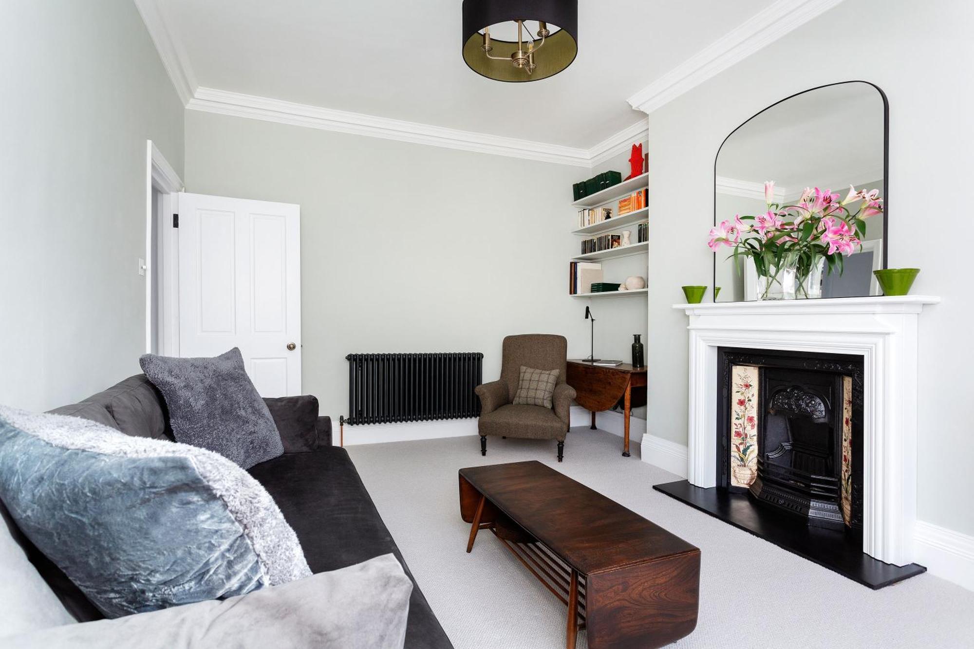 Perfect Pied-a-terre In Clapham By Underthedoormat * London