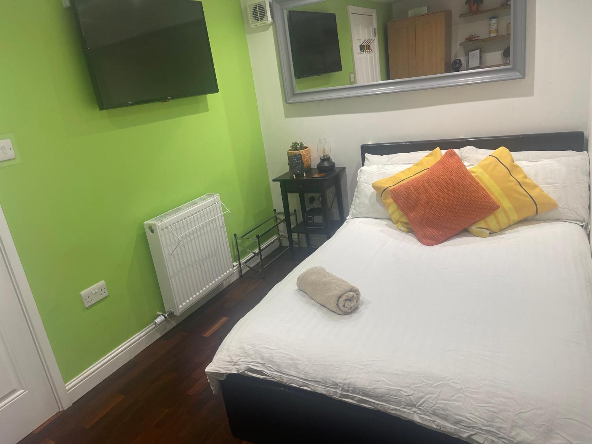 Penge Luxury Retreat Homestay *