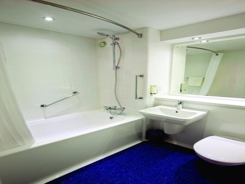 Travelodge Airport Londen