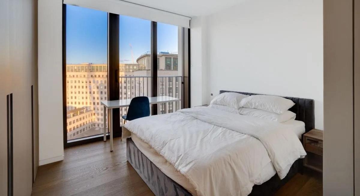 Luxury Sophia 4 Bedroom 8 Sleeps * London
