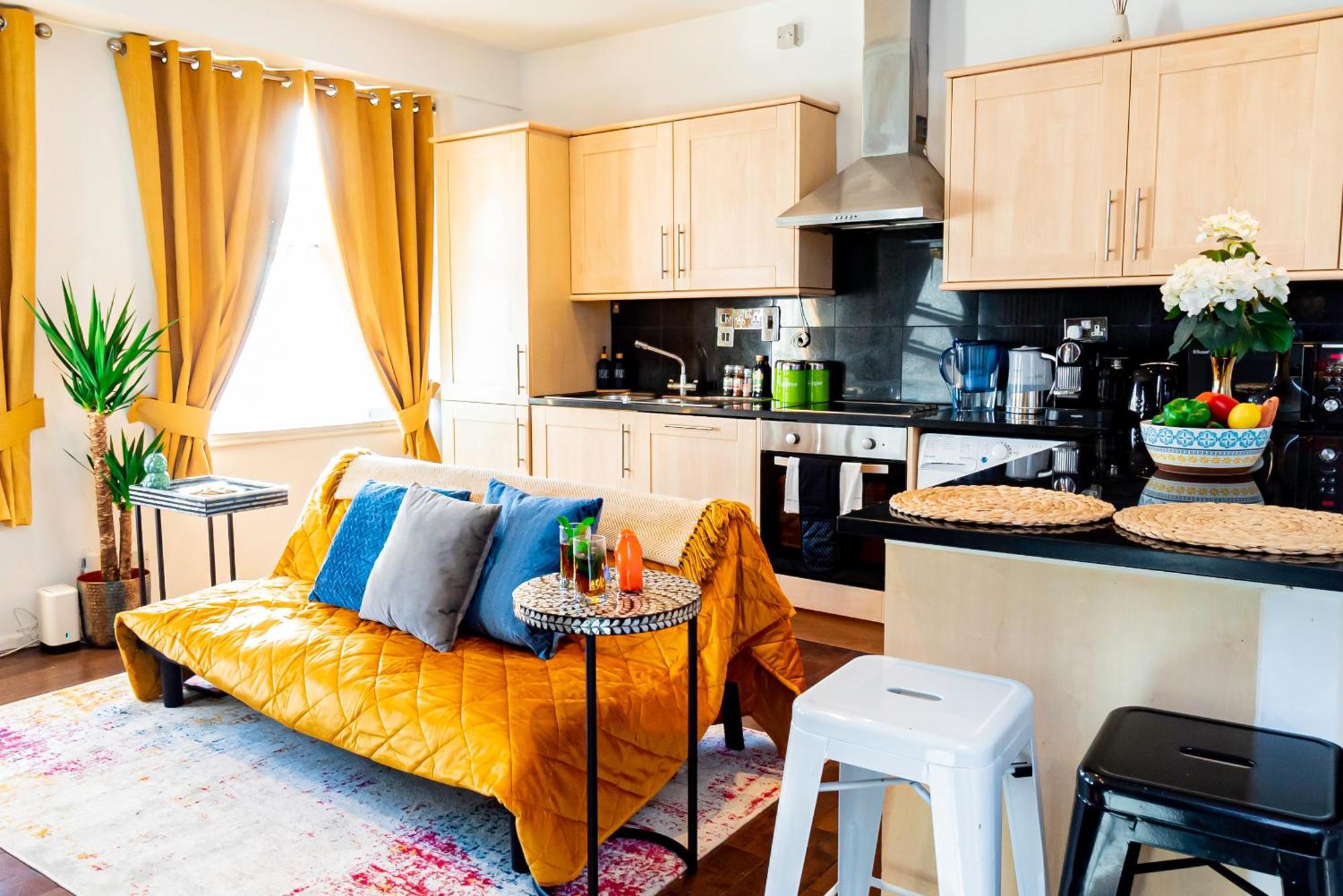 Apartment Chic 2 Bedrooms 2 Bathrooms At Kensington *