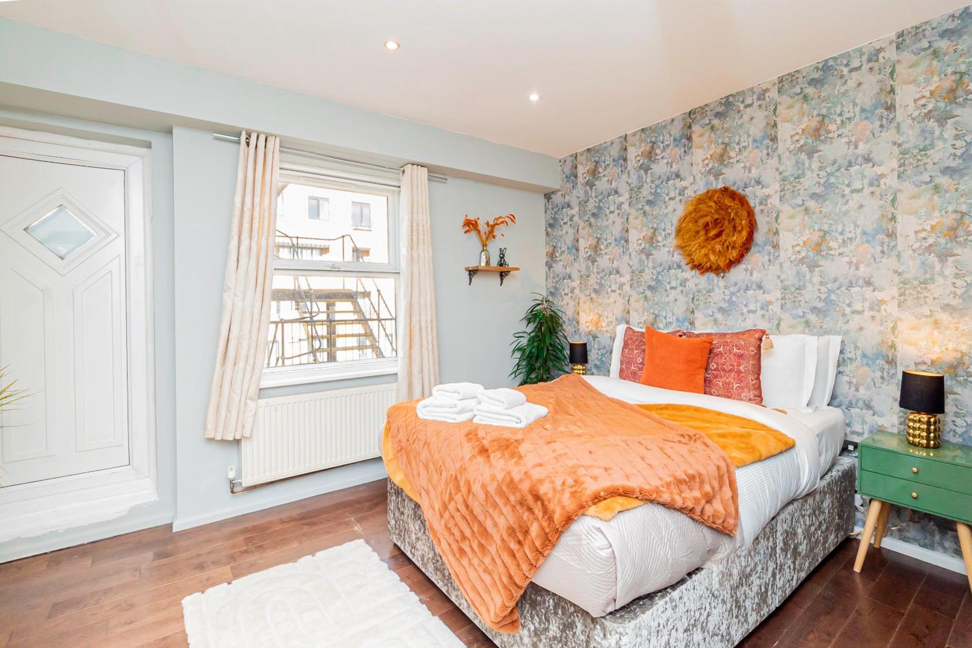 Chic 2 Bedrooms 2 Bathrooms At Kensington *