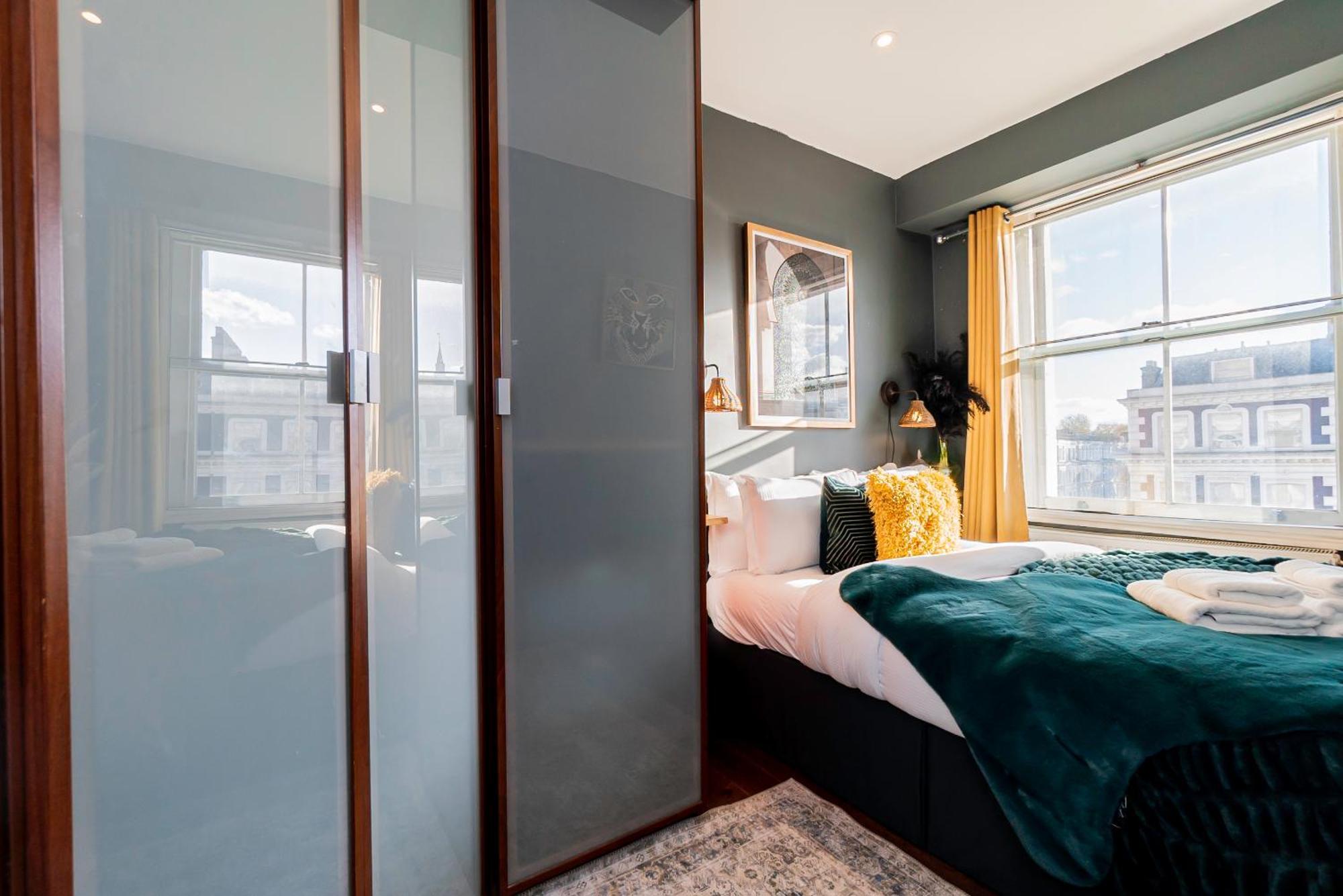 Apartment Chic 2 Bedrooms 2 Bathrooms At Kensington