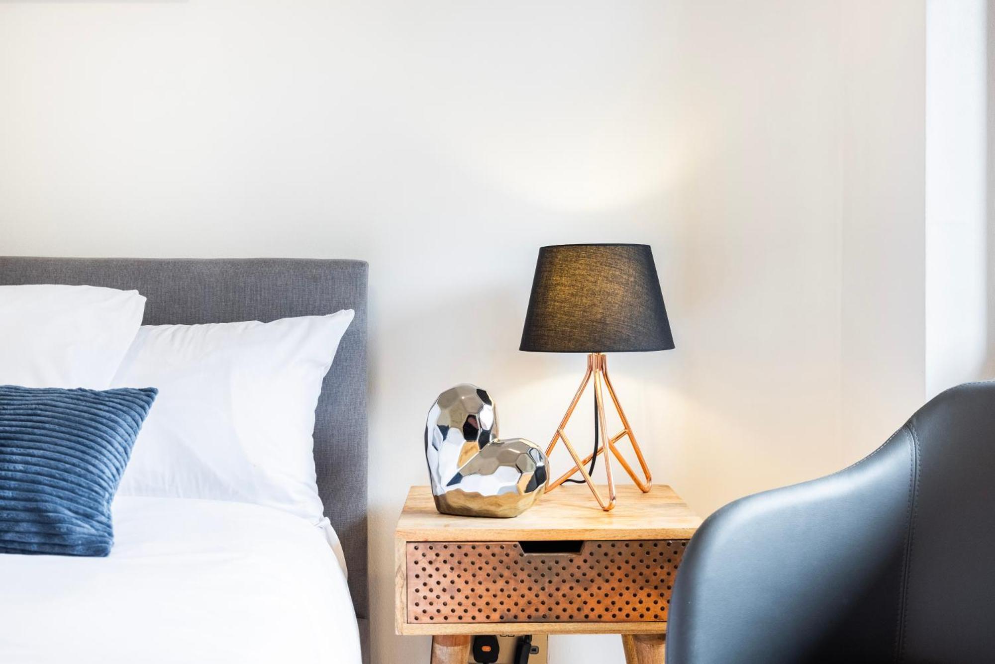Stunning 2bed In Soho,steps From Piccadilly Circus * London