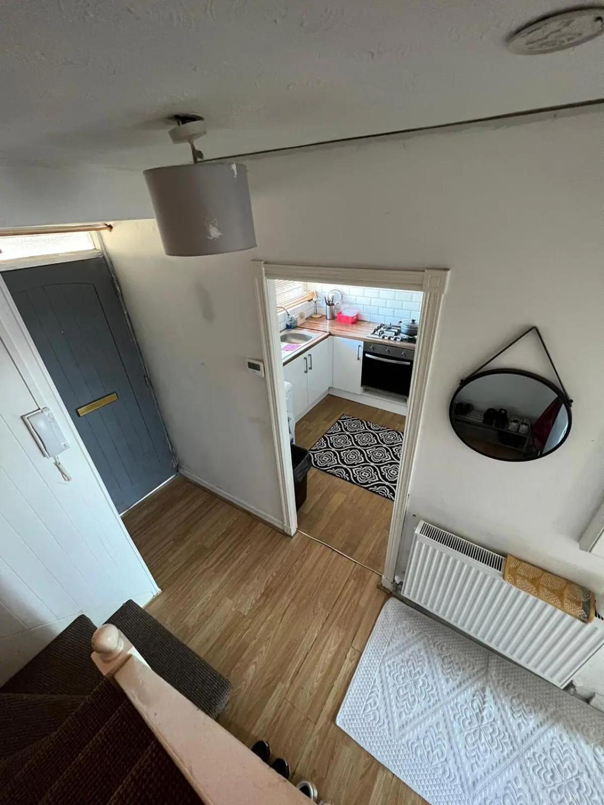Limehouse Homestay *