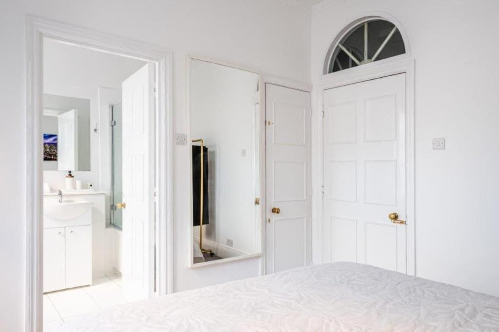 Liverpool Street Apartamento *