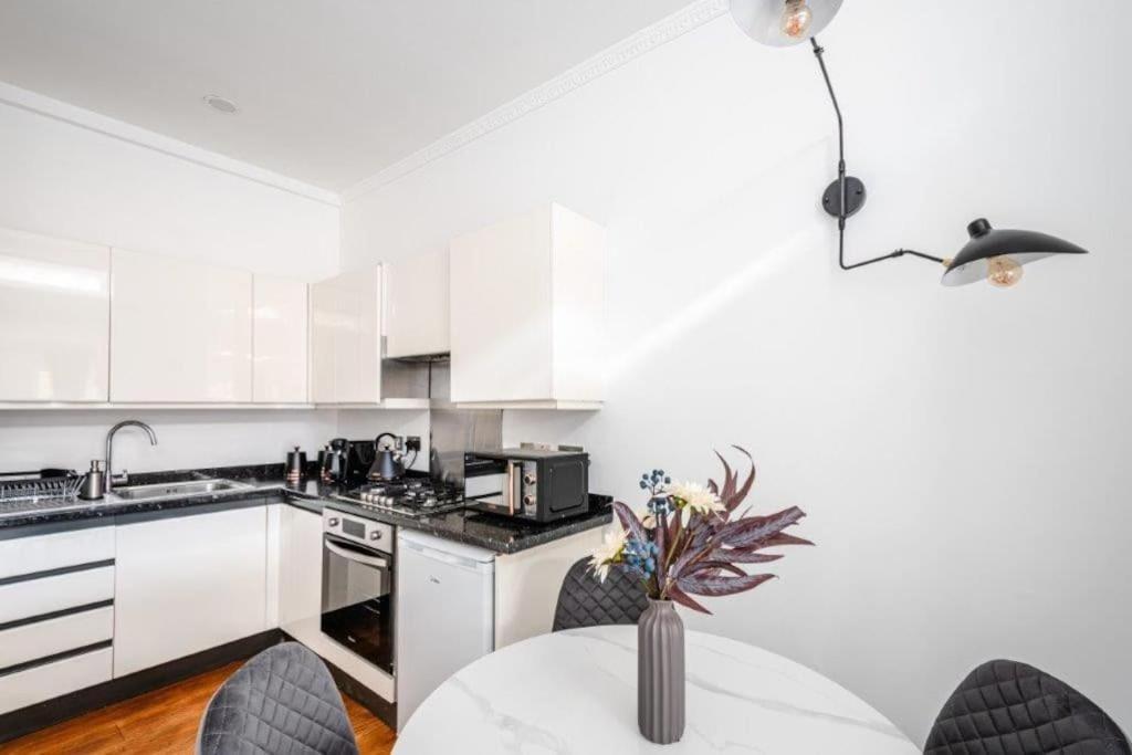 Liverpool Street Apartamento *