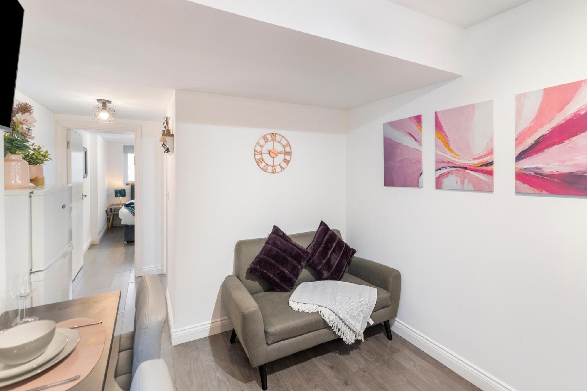 Elms Apartment London