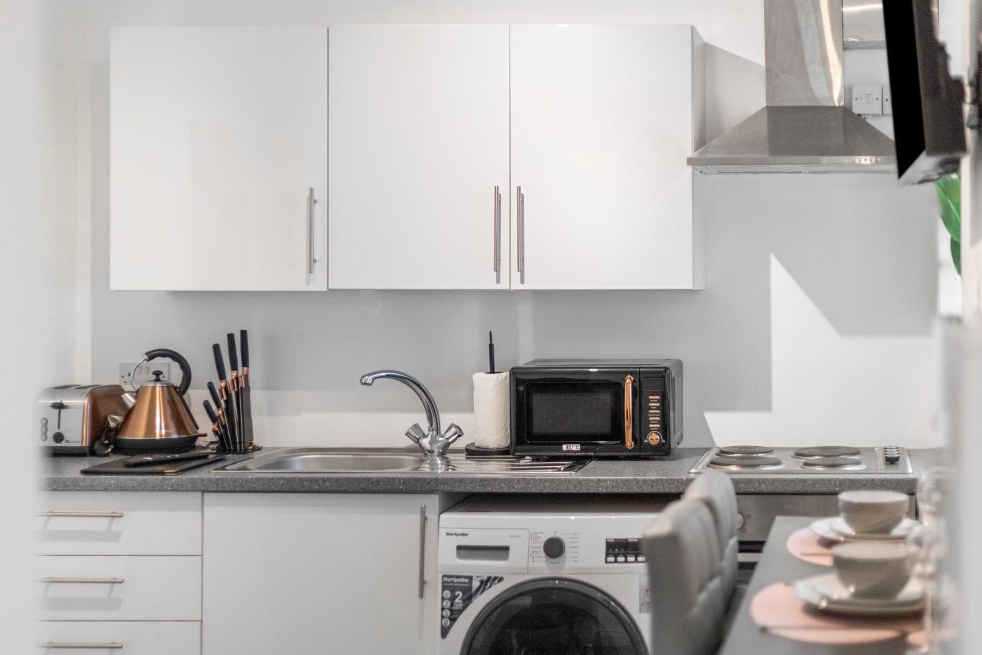 Elms Apartment London