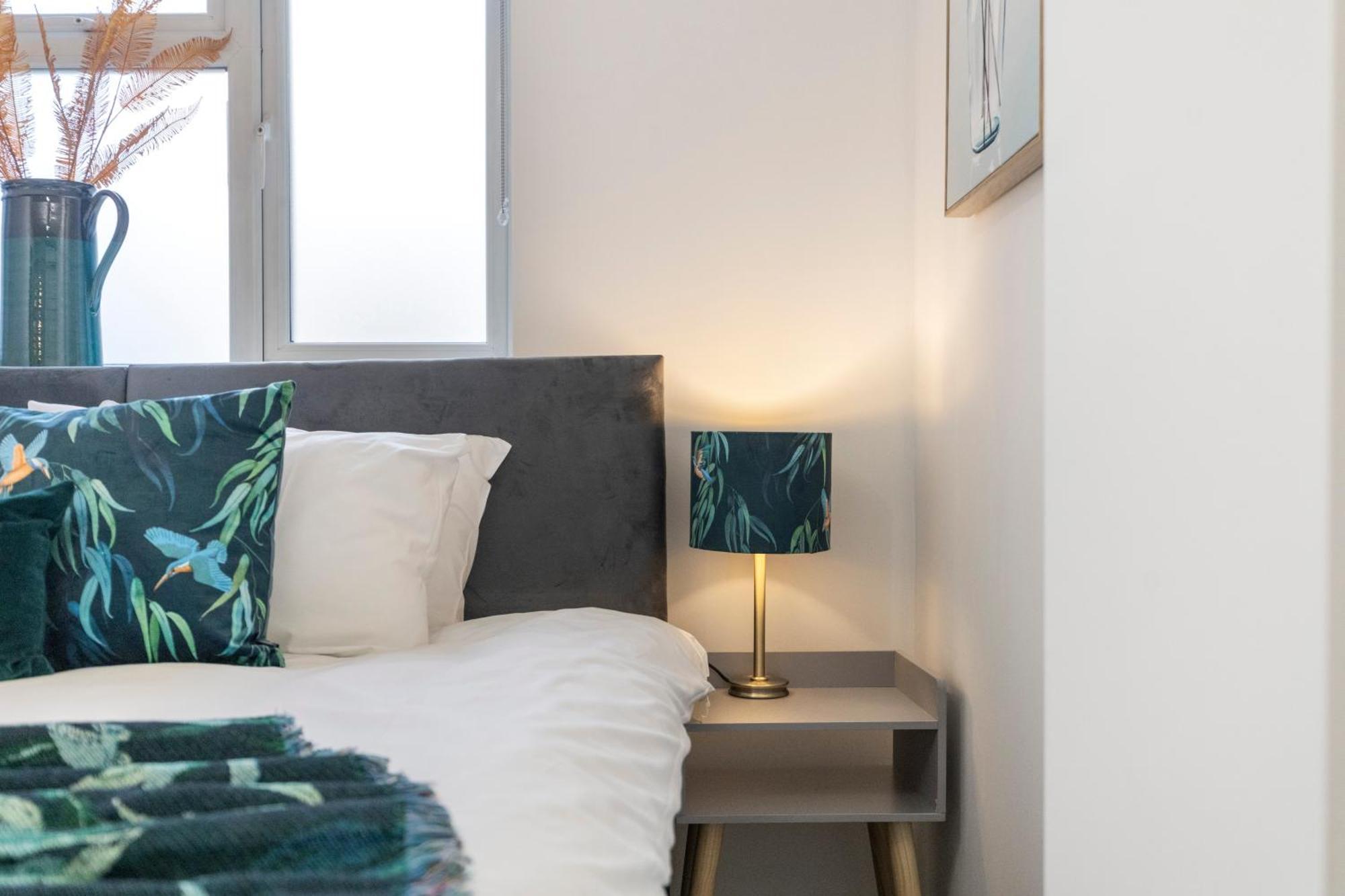 Apartment Elms *