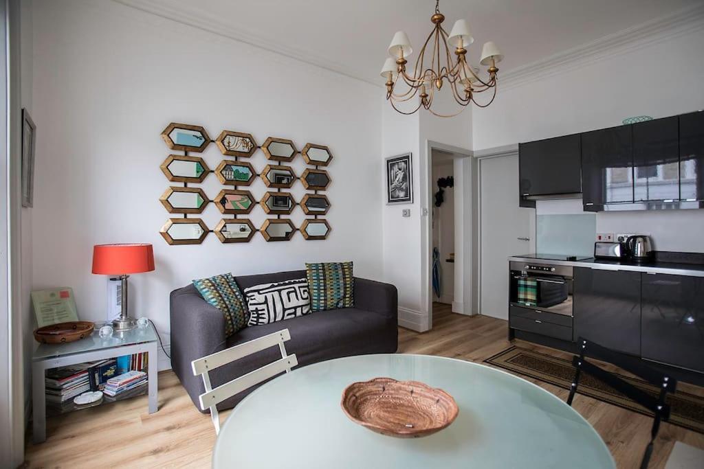 Imperial Airways Sw10 Apartment