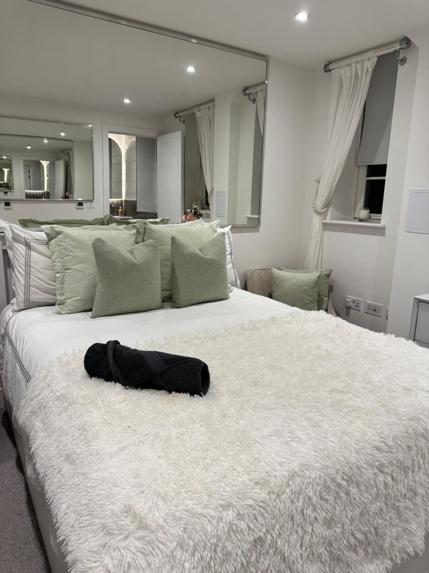 High Luxury Flat For 6 People Close To Earl's Court Zone 1 Apartamento