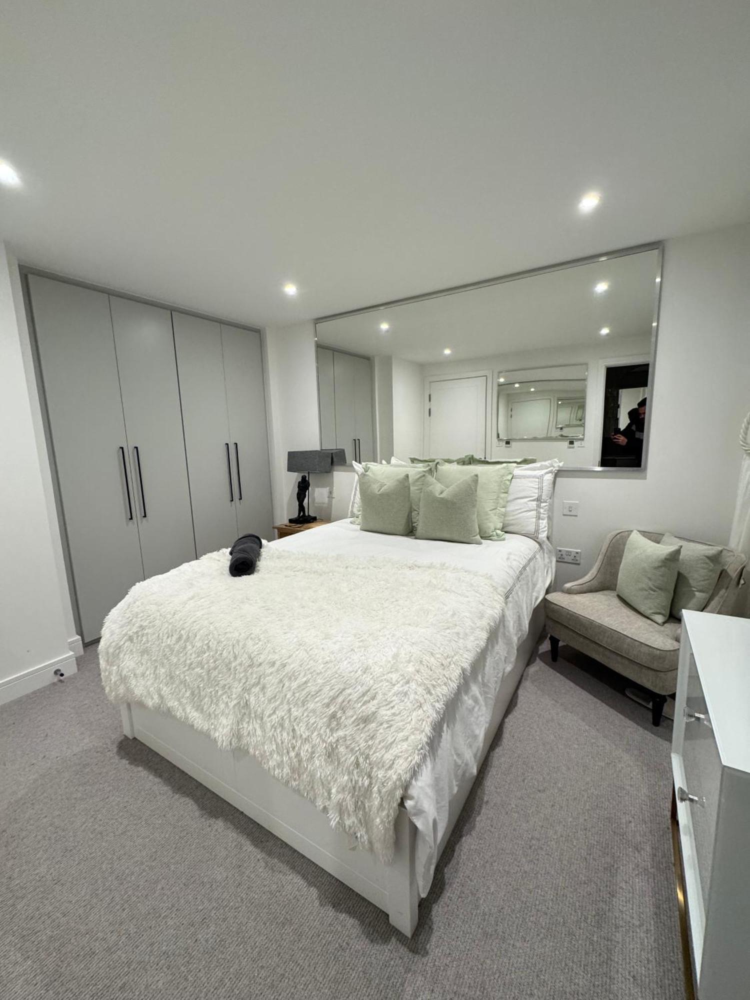 High Luxury Flat For 6 People Close To Earl's Court Zone 1