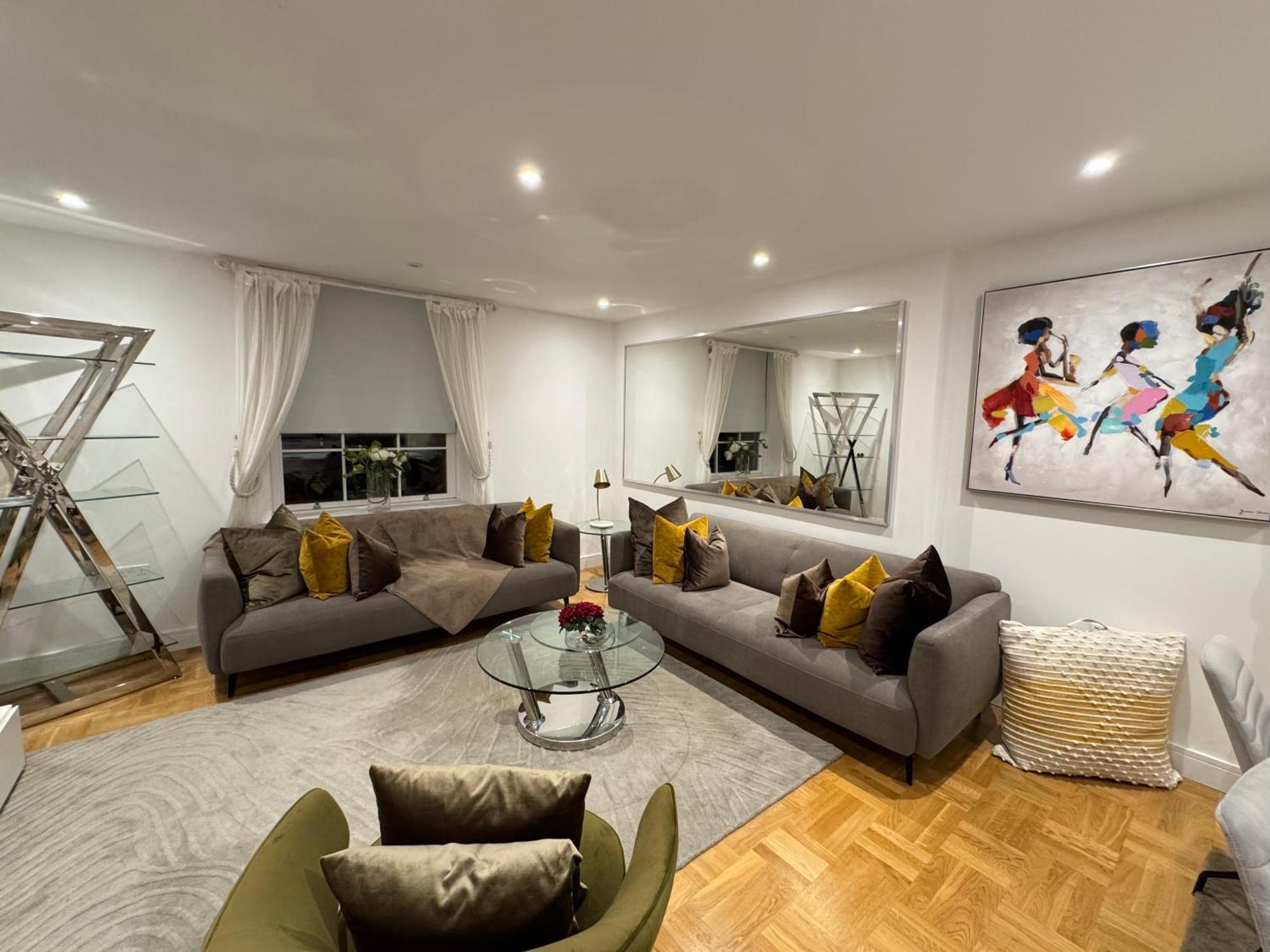 High Luxury Flat For 6 People Close To Earl's Court Zone 1 * Londres