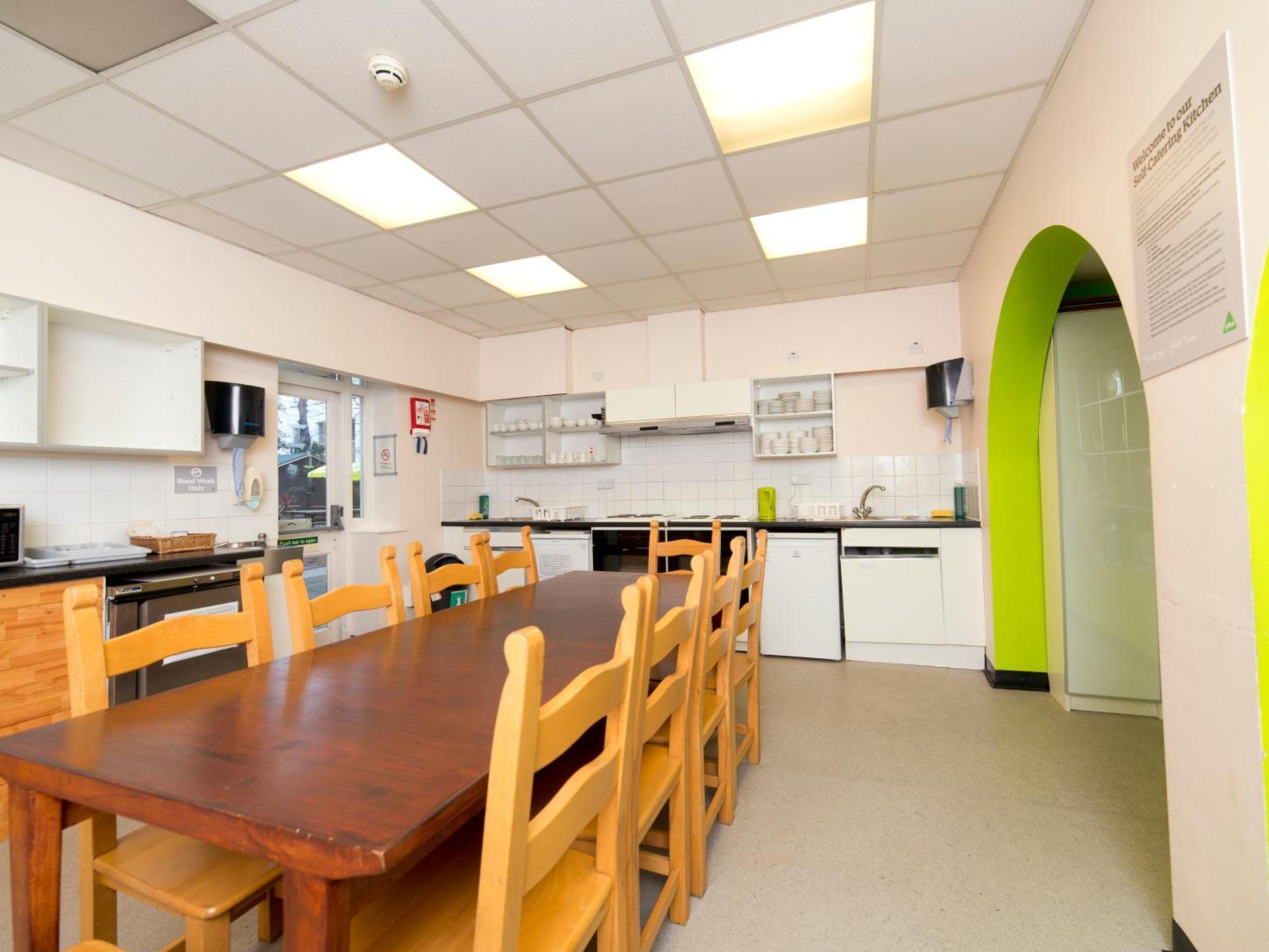 Hostel Yha Earl's Court *
