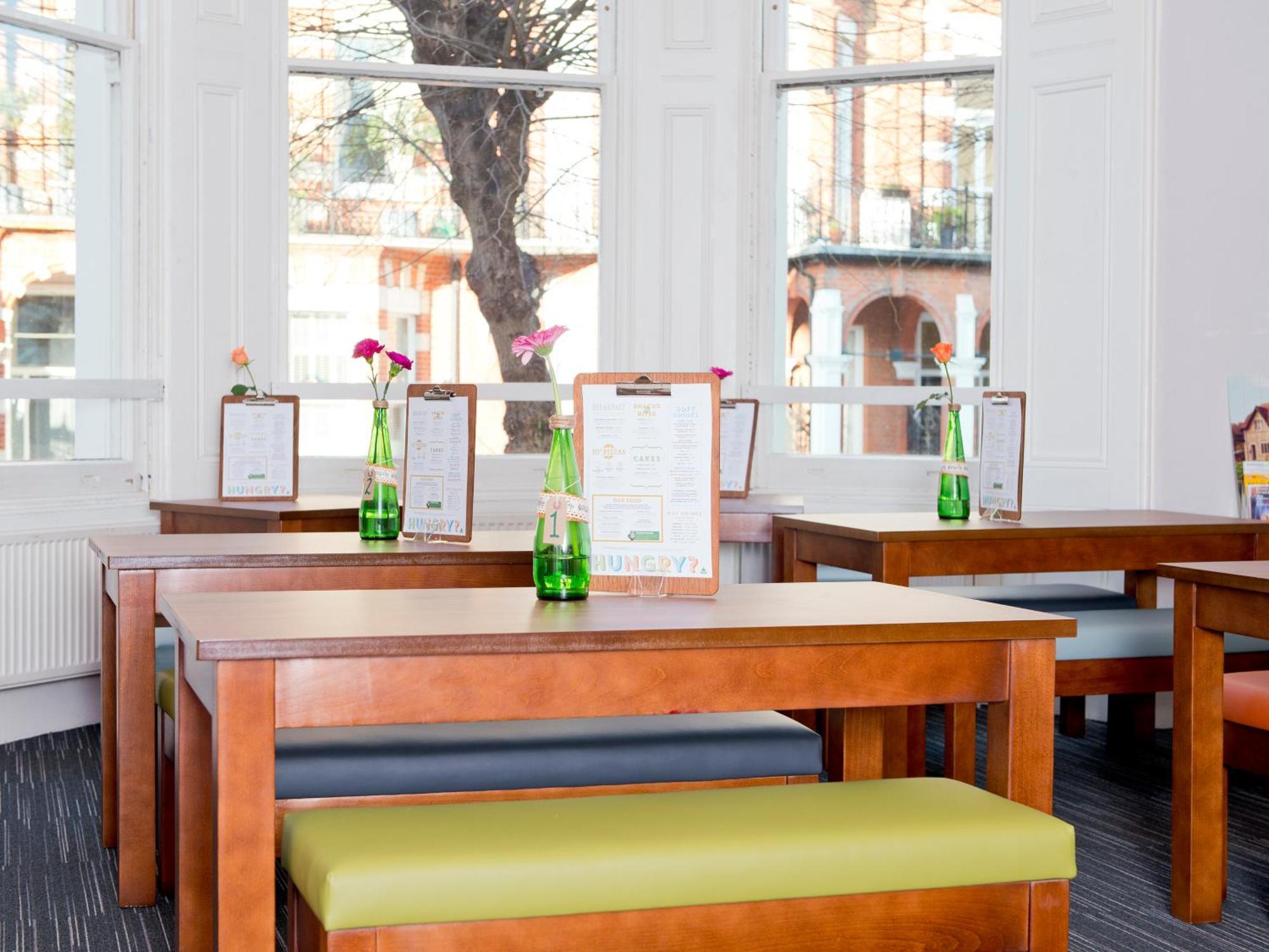 Yha Earl's Court *