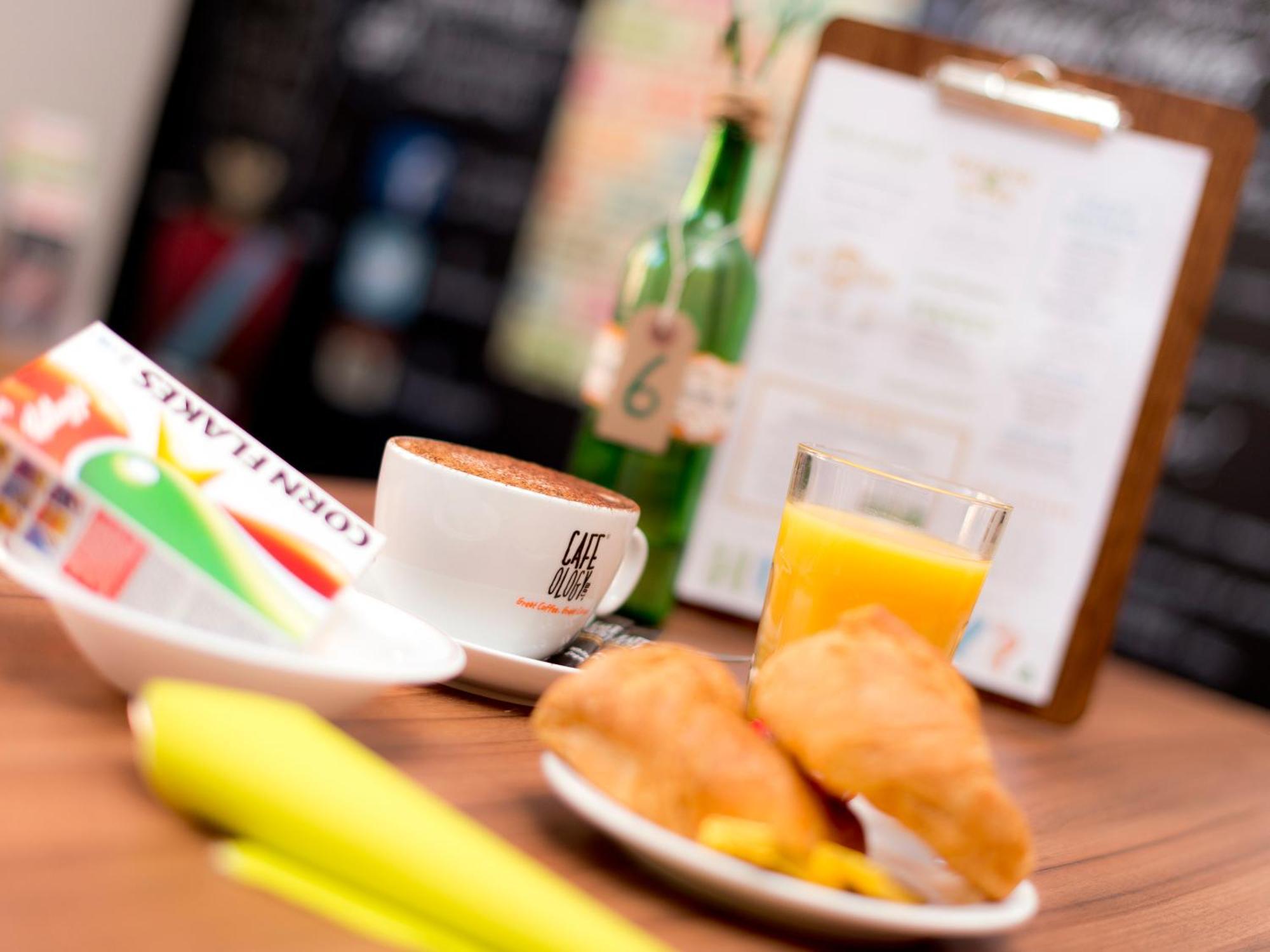 Hostel Yha Earl's Court London