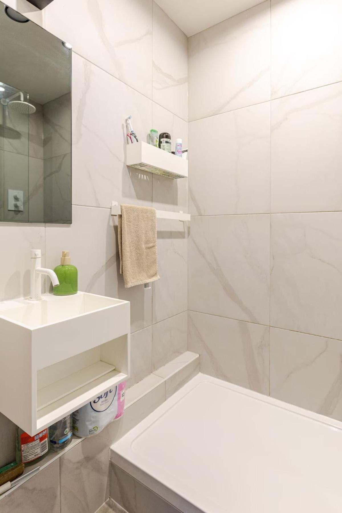 Apartment Two Bedroom Flat In Stoke Newington